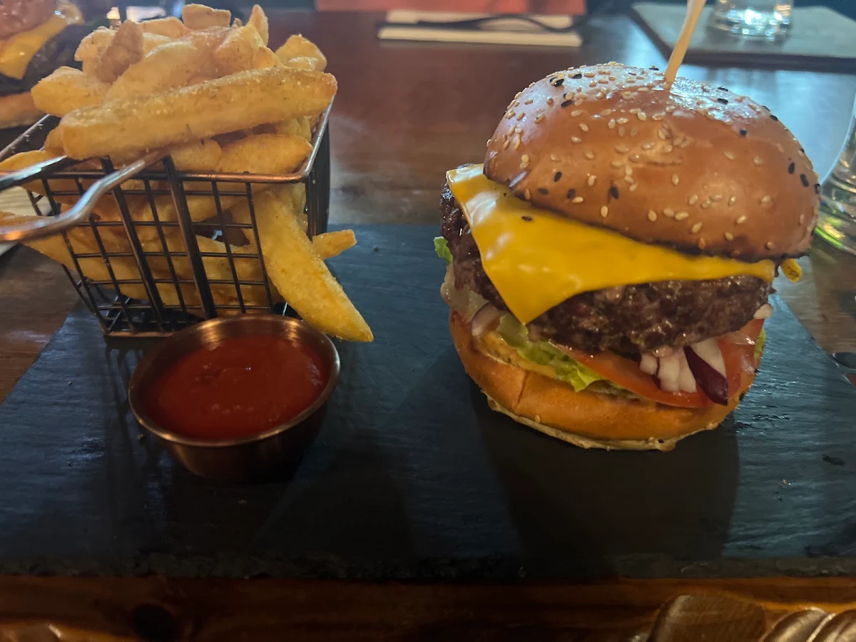 Food & drink, Elements Brasserie Belmore