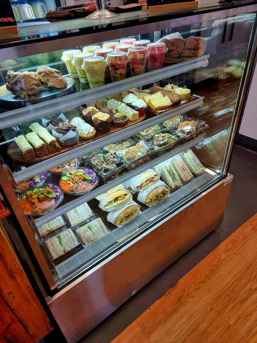 Vibe, Spill the Beans Takeaway & Cafe
