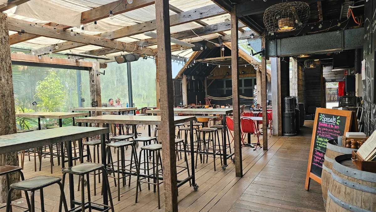 Vibe, Flow Bar