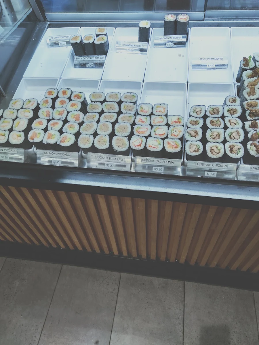 Menu, Ikura Sushi