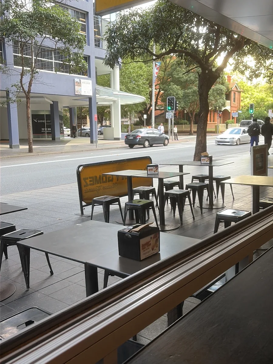 Vibe, Guzman y Gomez - Parramatta Marsden St