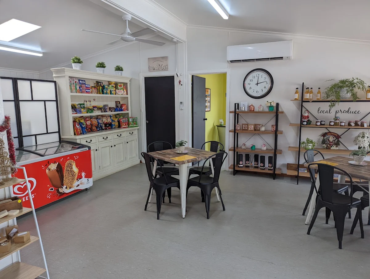 Vibe, Rosewood Rail Trail Accommodation and Cafe