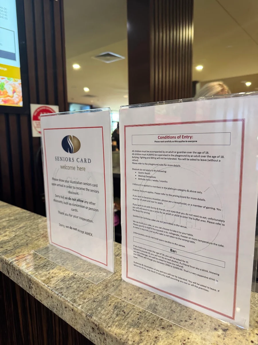 Menu, Sanctuary Lakes Hotel