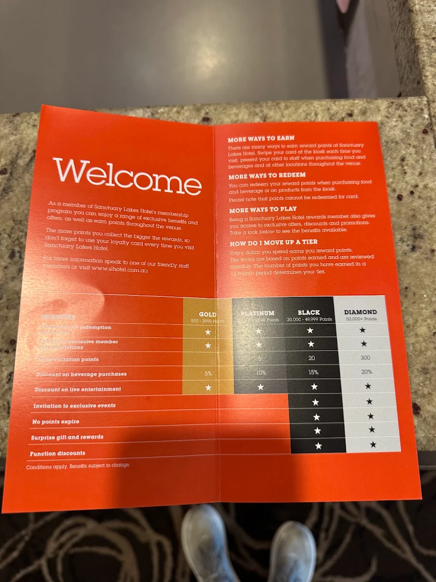 Menu, Sanctuary Lakes Hotel