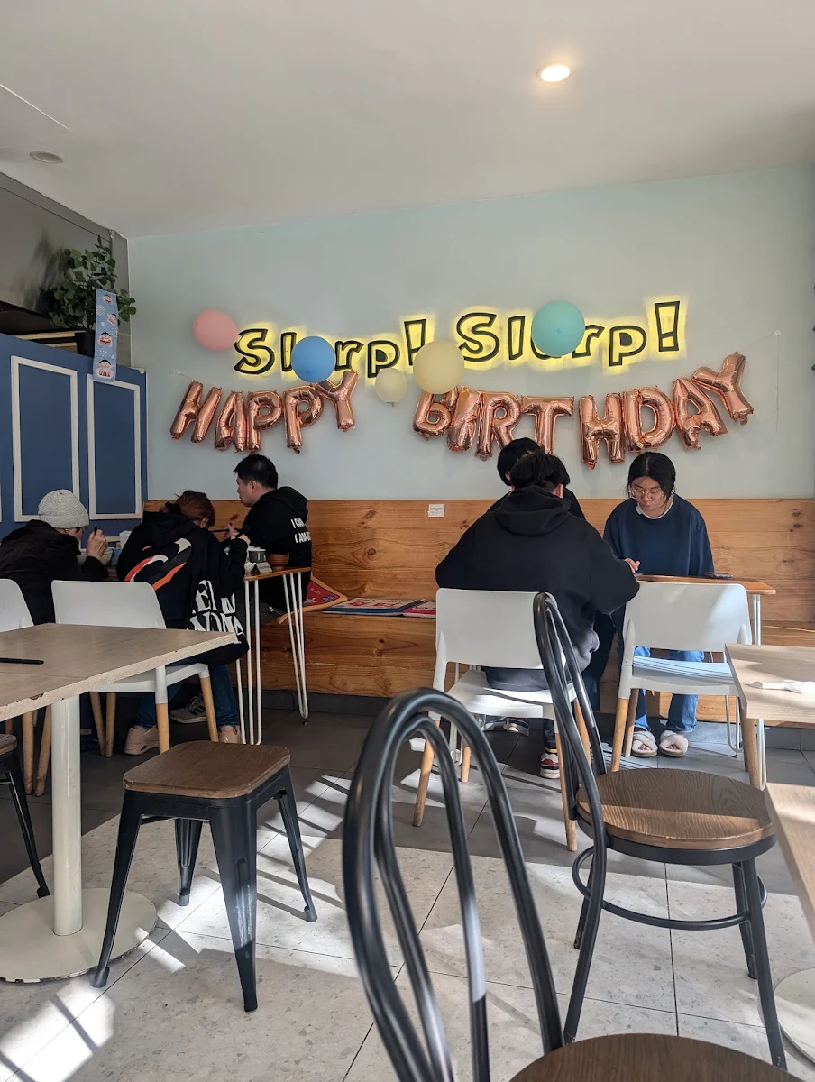 Vibe, Slurp Slurp Noodle -Yunnan