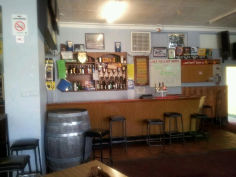 Vibe, Liquor Legends - Lake Wallace Hotel