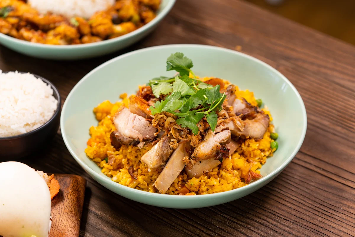 Food & drink, Bami Colonnades