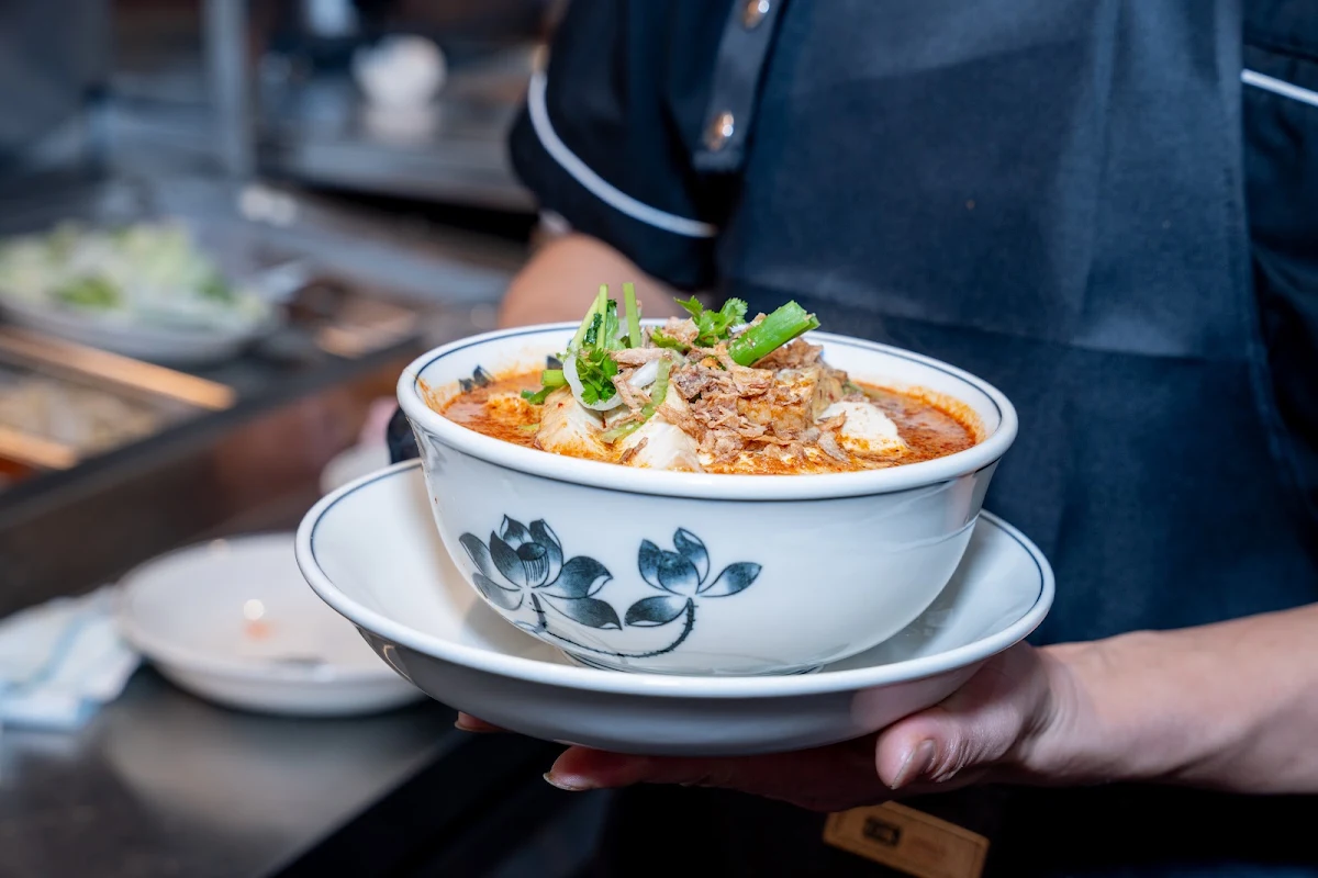 Food & drink, Bami Colonnades