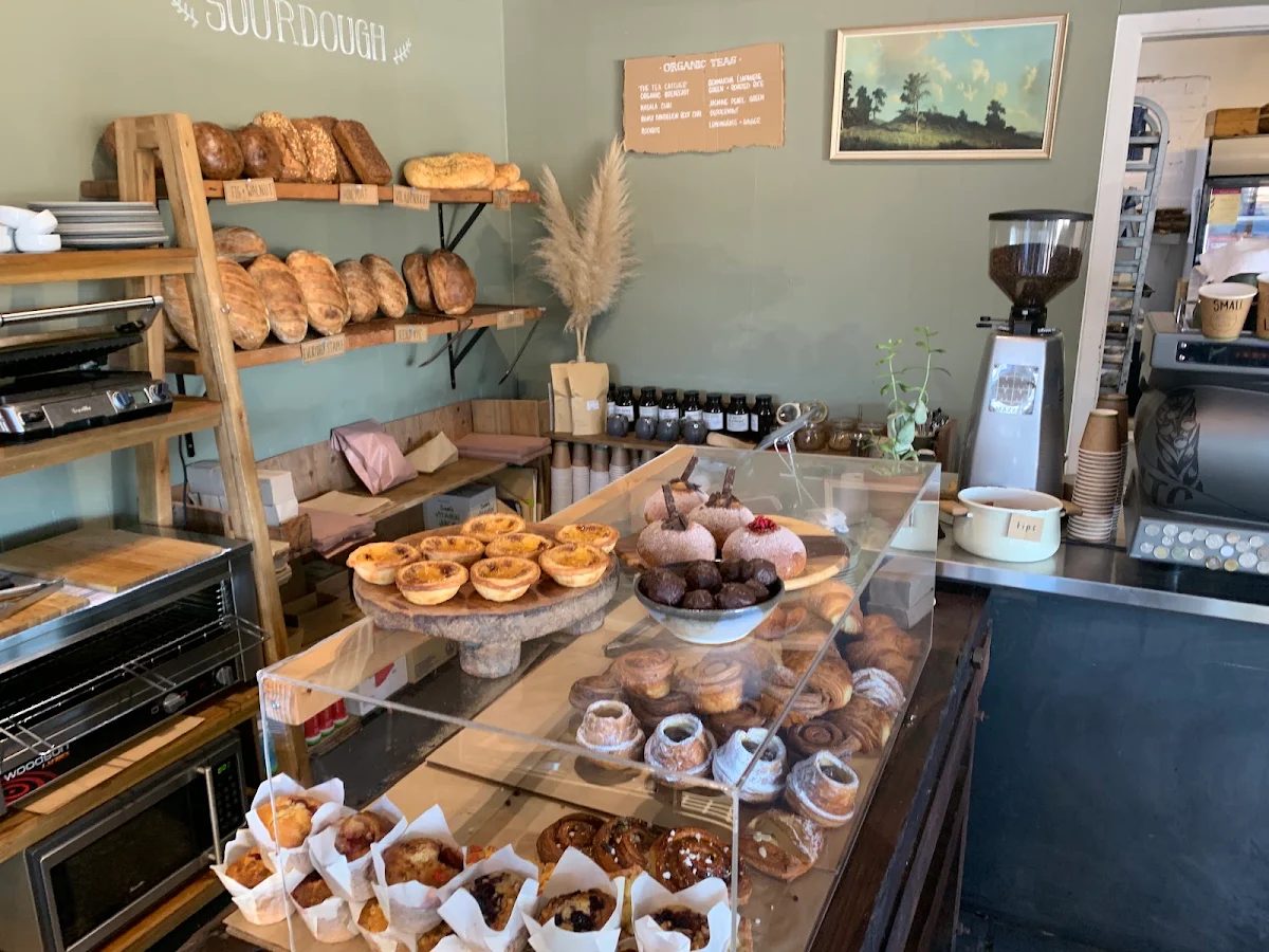Vibe, Nettle & Knead