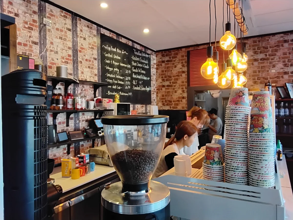 Vibe, Bunny Beans Cafe - Kippax
