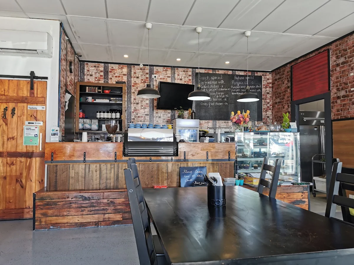 Vibe, Bunny Beans Cafe - Kippax
