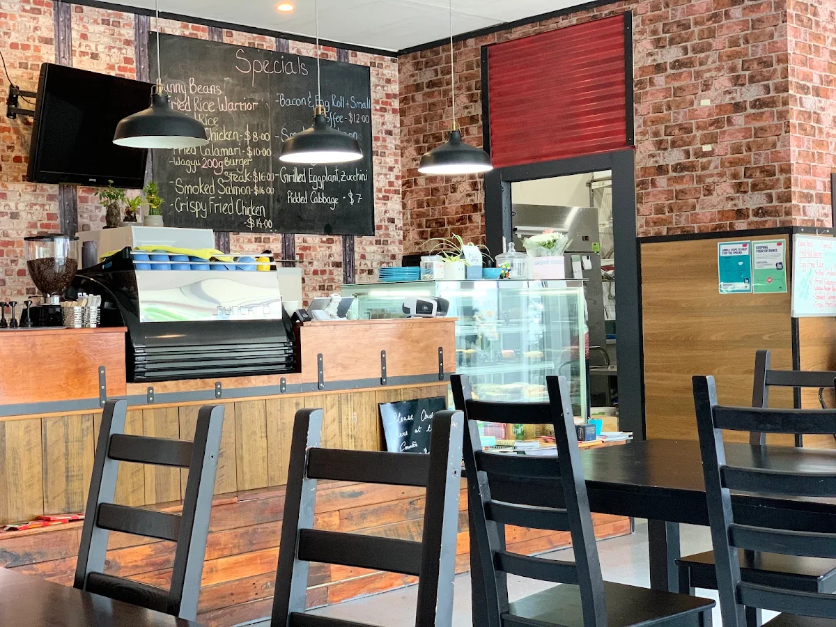 Vibe, Bunny Beans Cafe - Kippax
