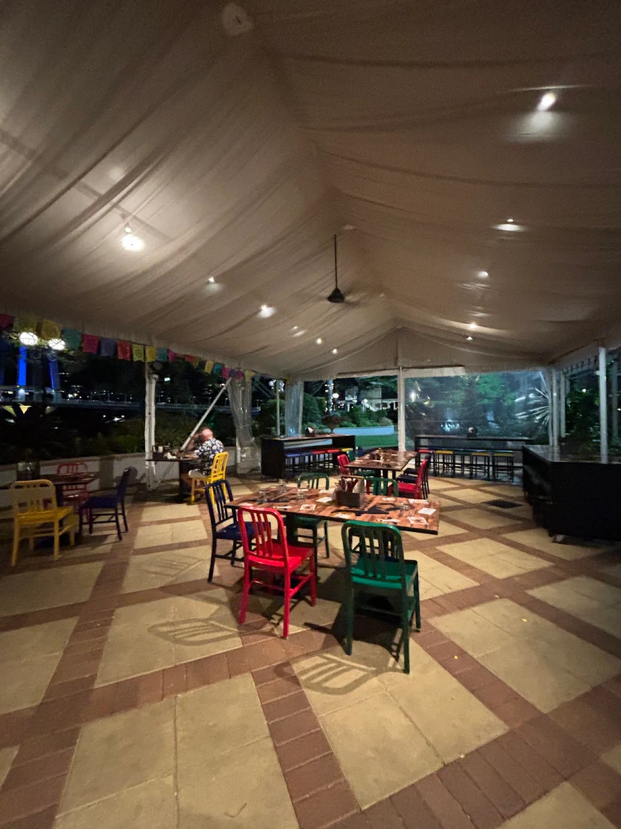 Vibe, La Boca Bar and Grill Brisbane