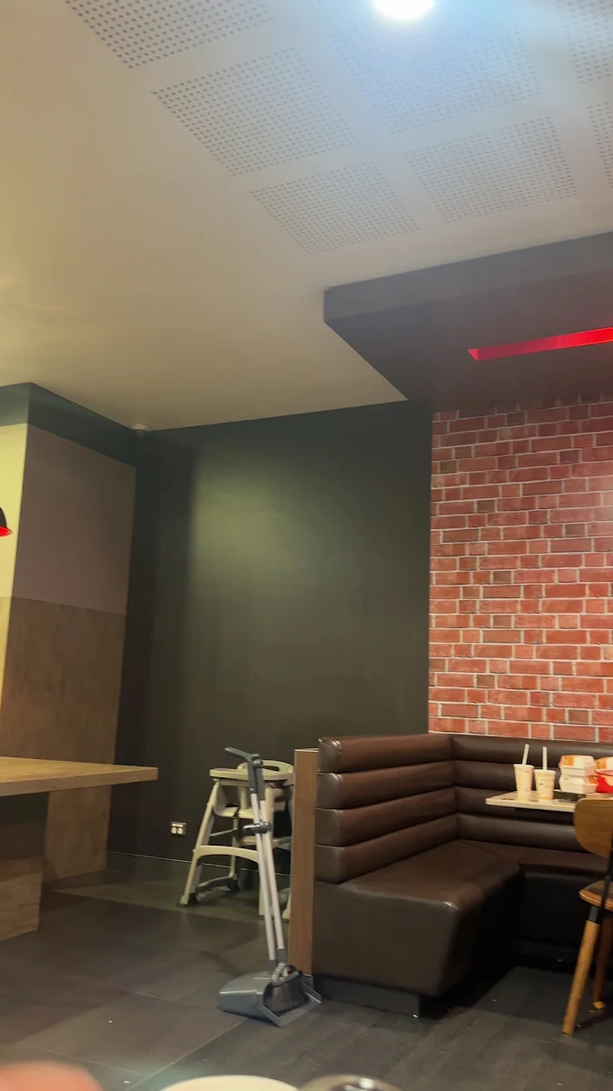 Vibe, McDonald's Preston II