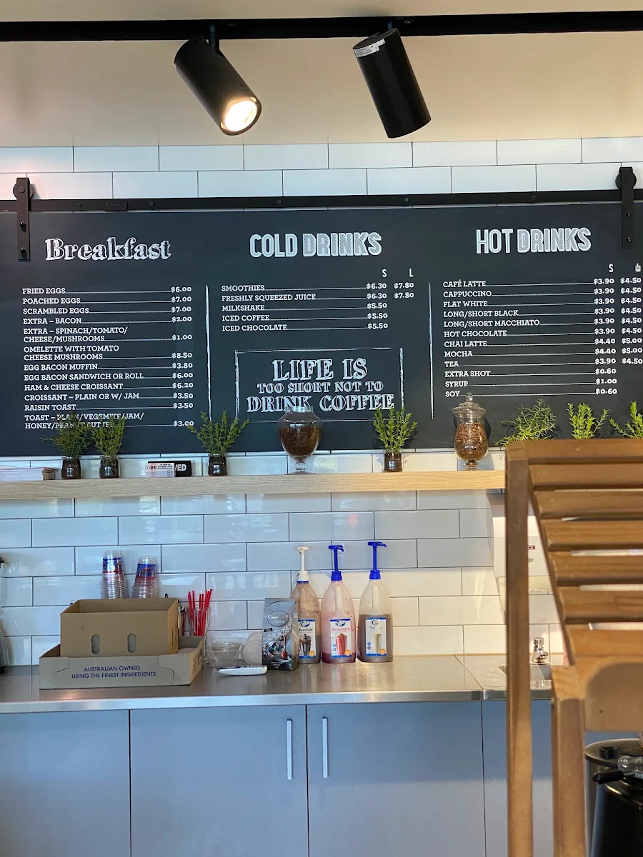 Menu, Podium Cafe