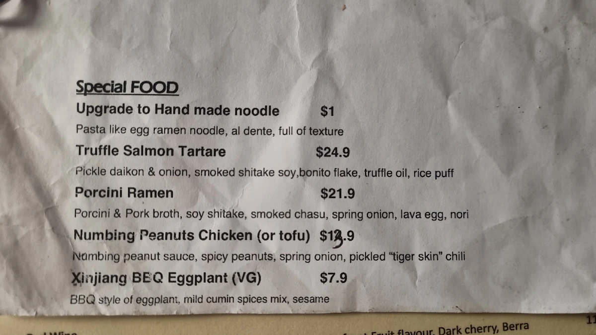 Menu, White Chaco