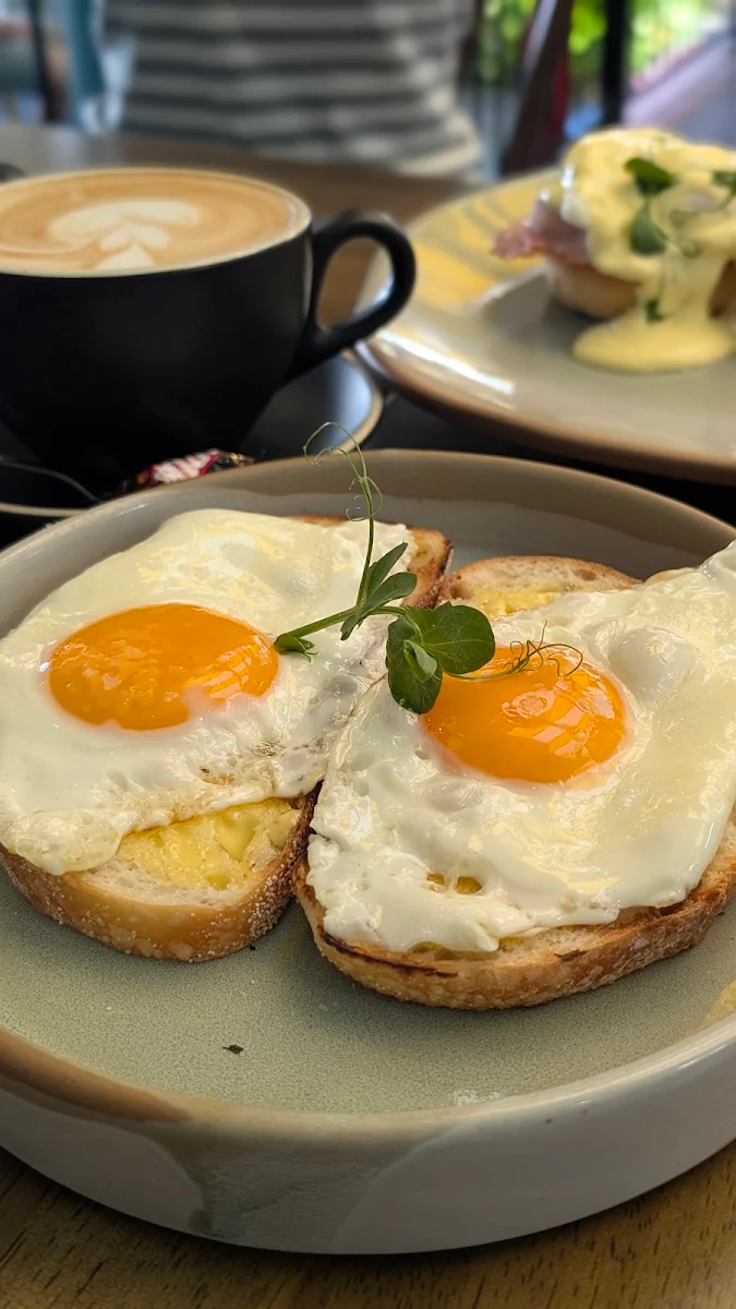 Food & drink photo 2