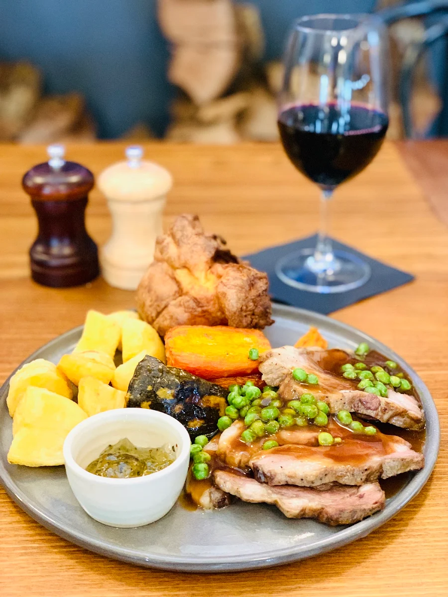 Food & drink, Limerick Arms Hotel