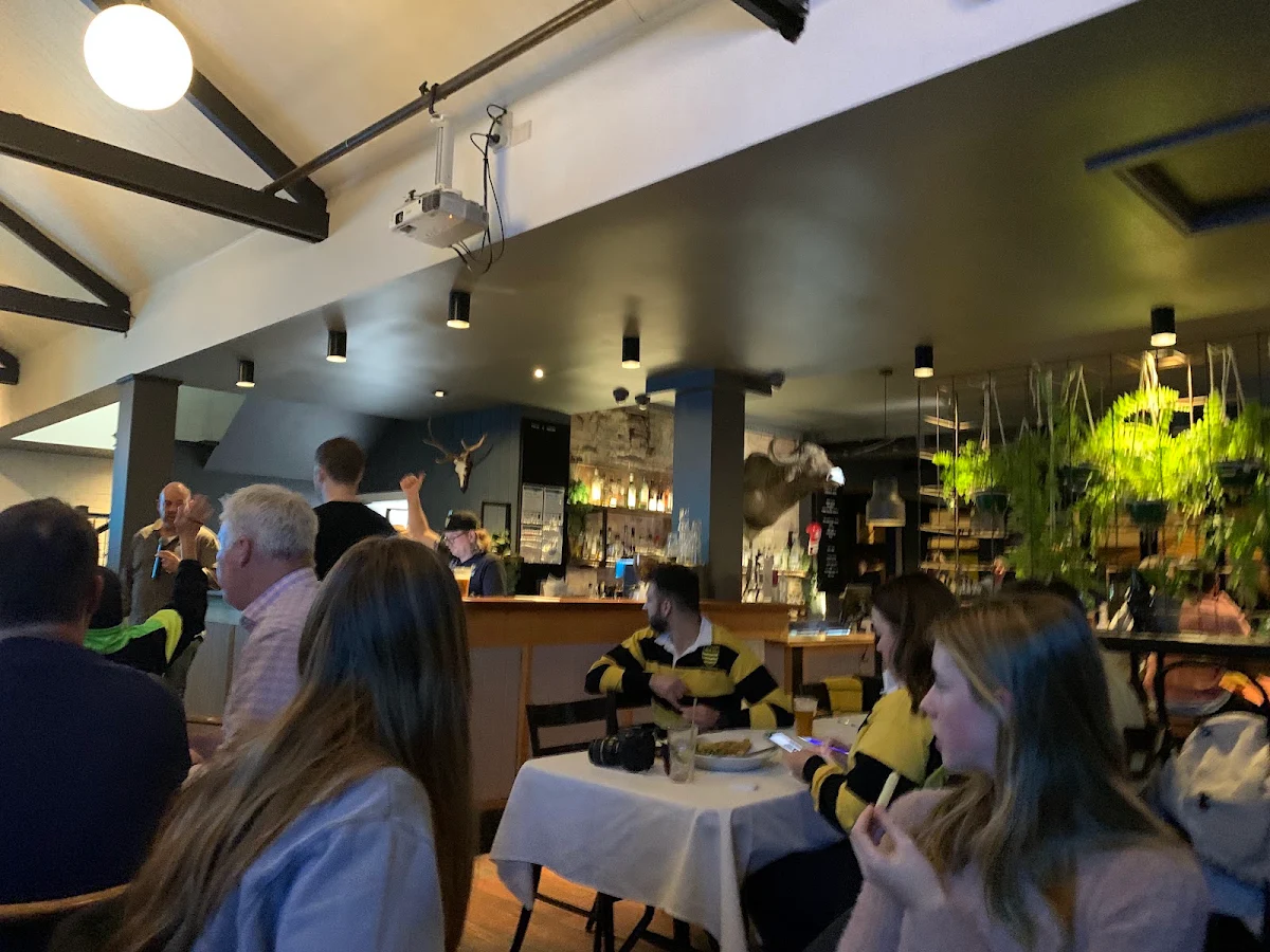 Vibe, Limerick Arms Hotel