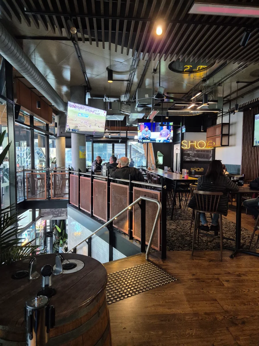 Vibe, The Shoe Bar and Cafe