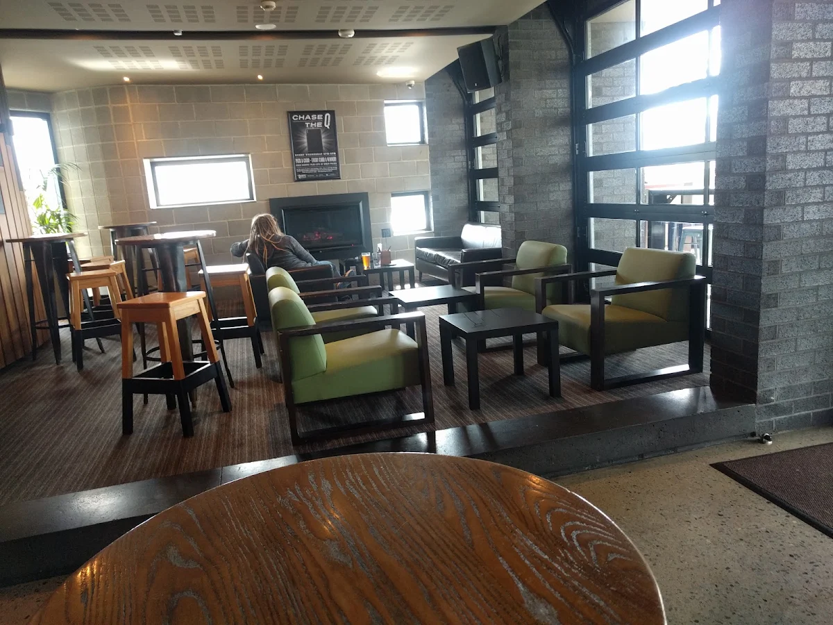 Vibe, The Quarie Bar & Brasserie