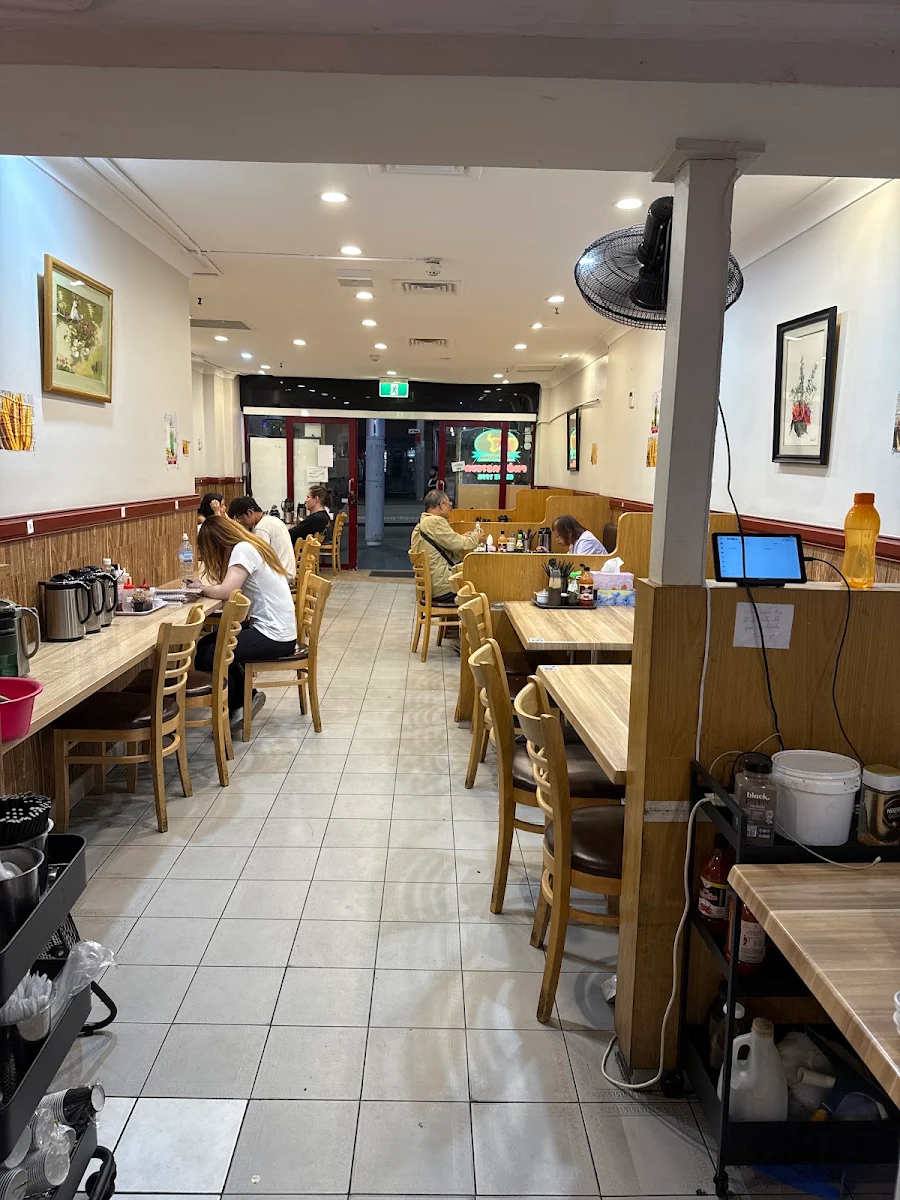 Vibe, Pho Pasteur