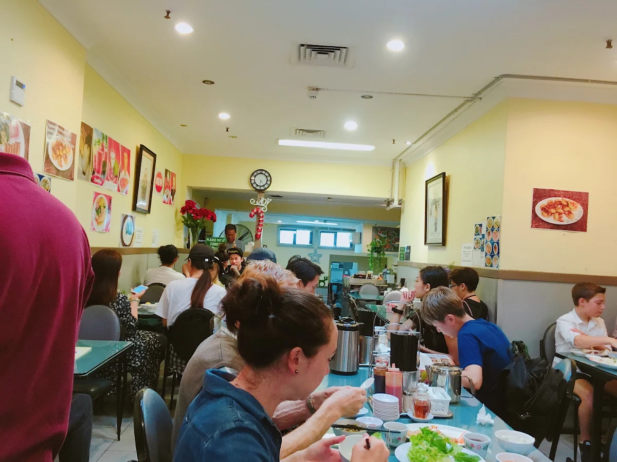 Vibe, Pho Pasteur