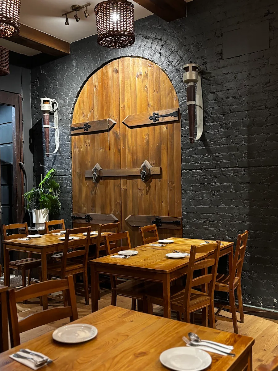 Vibe, Ayahuasca Restaurant