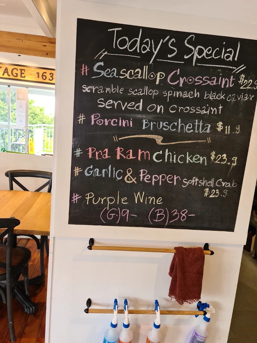 Menu, The whitecottage 163
