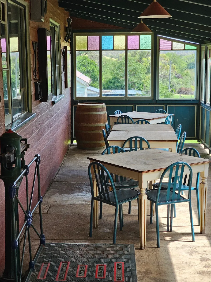 Vibe, Old Sofala Gaol Cafe
