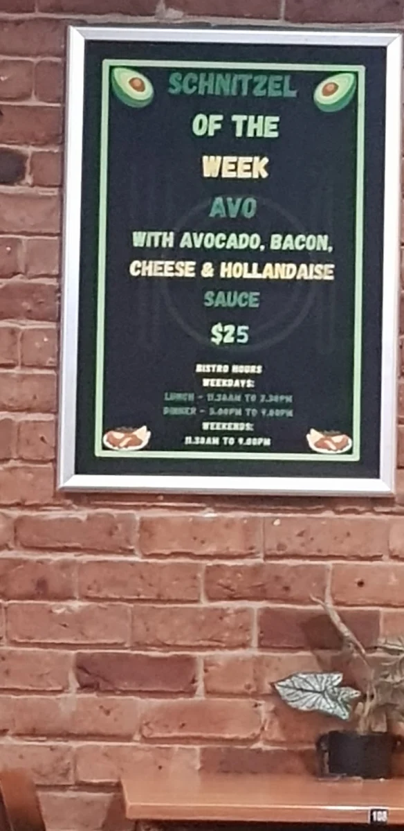 Menu, Archer Hotel