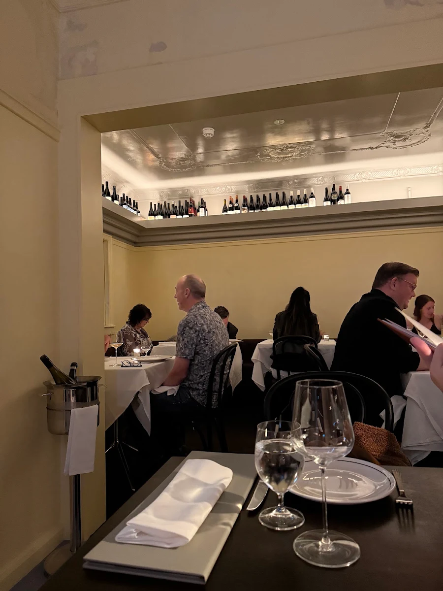 Vibe, Marlowe Restaurant