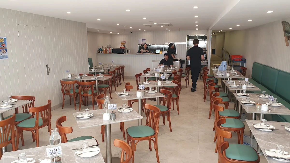 Vibe, Alice Dumpling Bar