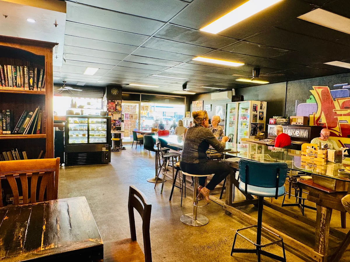 Vibe, Zabé Espresso Bar