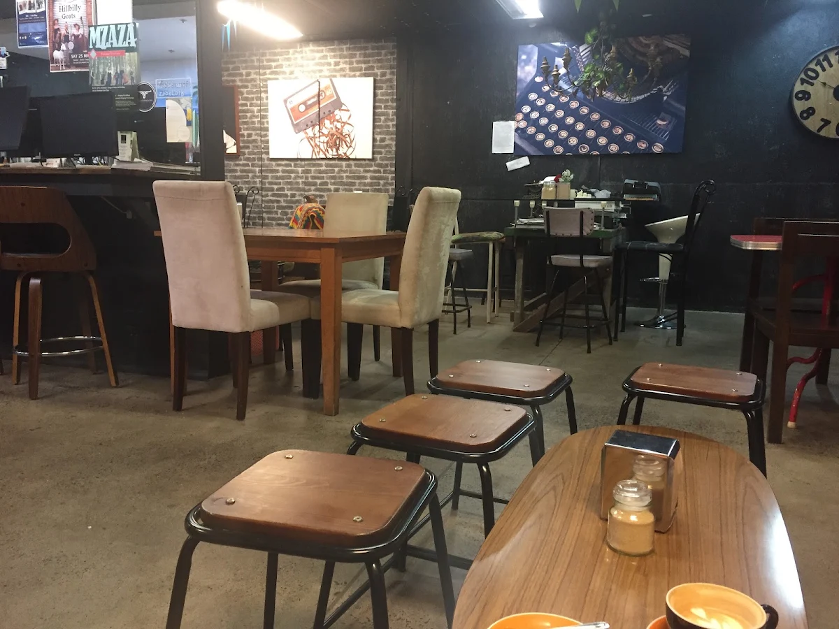Vibe, Zabé Espresso Bar
