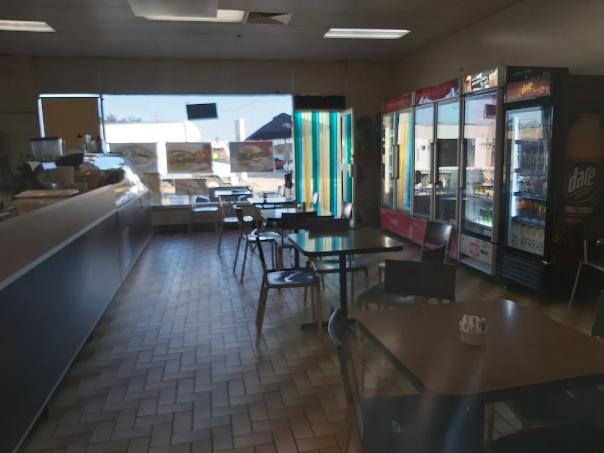 Vibe, Jenny’s Central Snack Bar