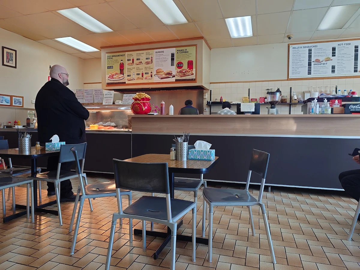 Vibe, Jenny’s Central Snack Bar