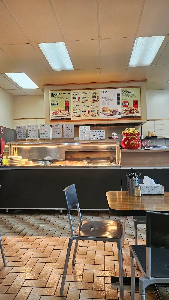 Vibe, Jenny’s Central Snack Bar