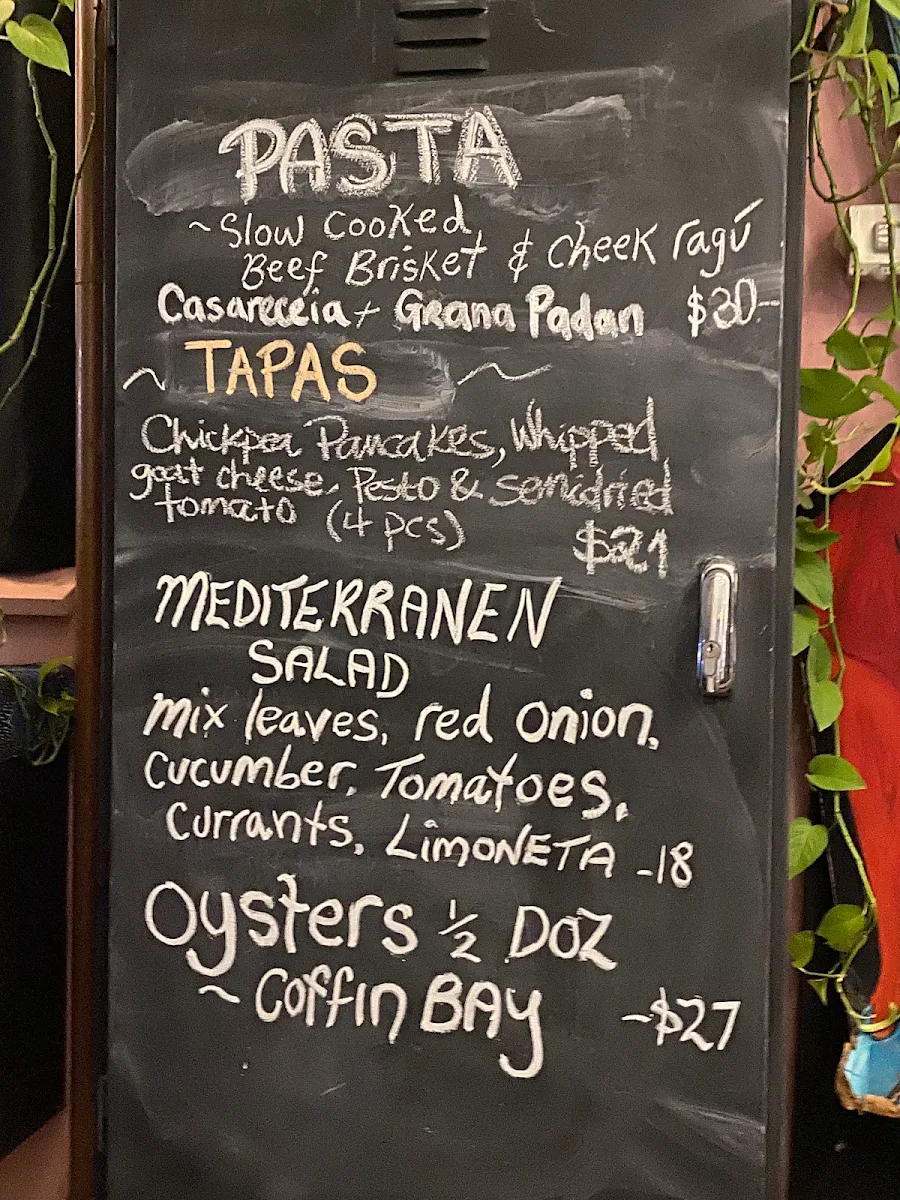 Menu, STAPLES