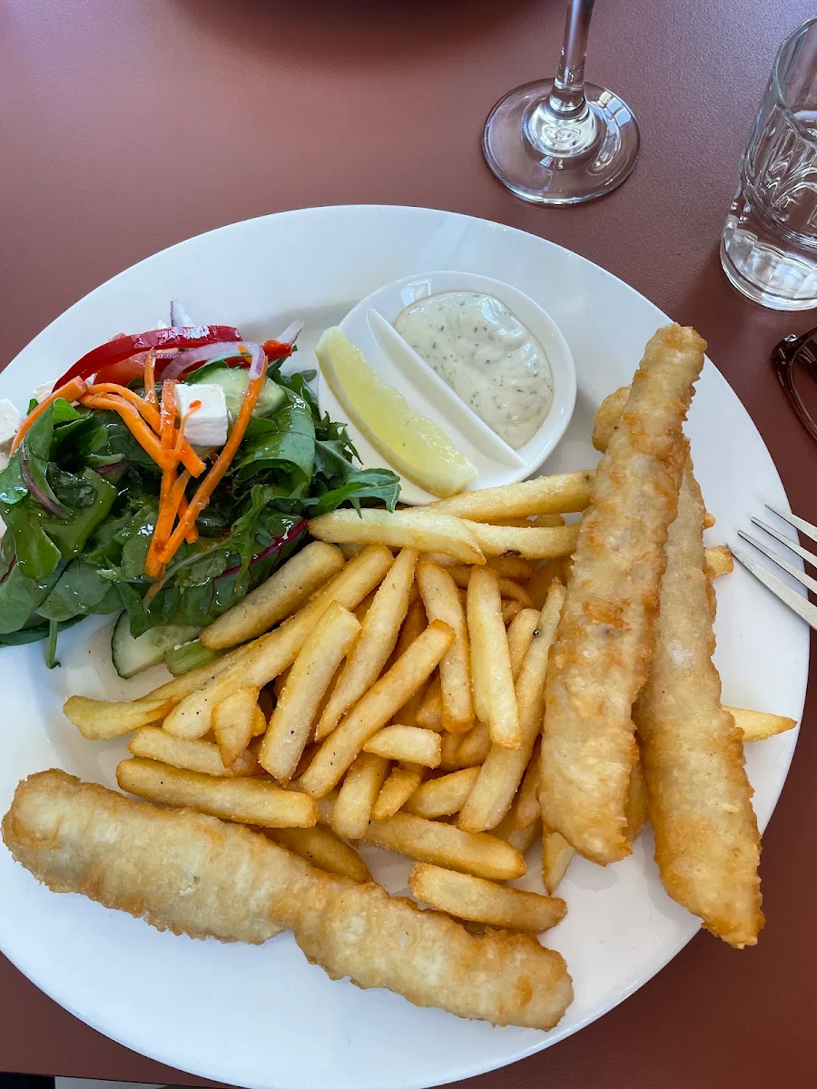Food & drink, Gordon Hotel & Bottle Shop, Gordon VIC