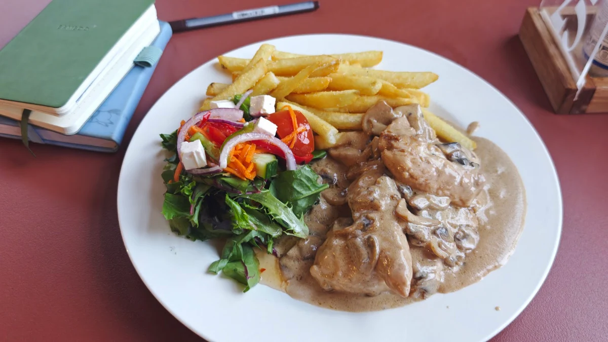 Food & drink, Gordon Hotel & Bottle Shop, Gordon VIC