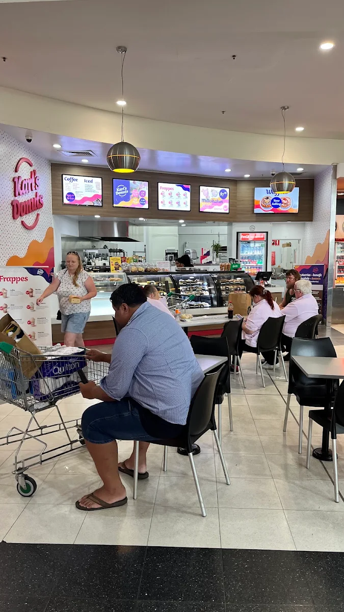 Vibe, Karl's Donuts