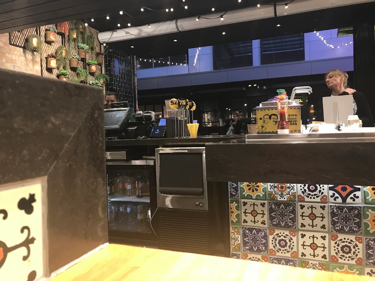 Vibe, Guzman y Gomez - Werribee