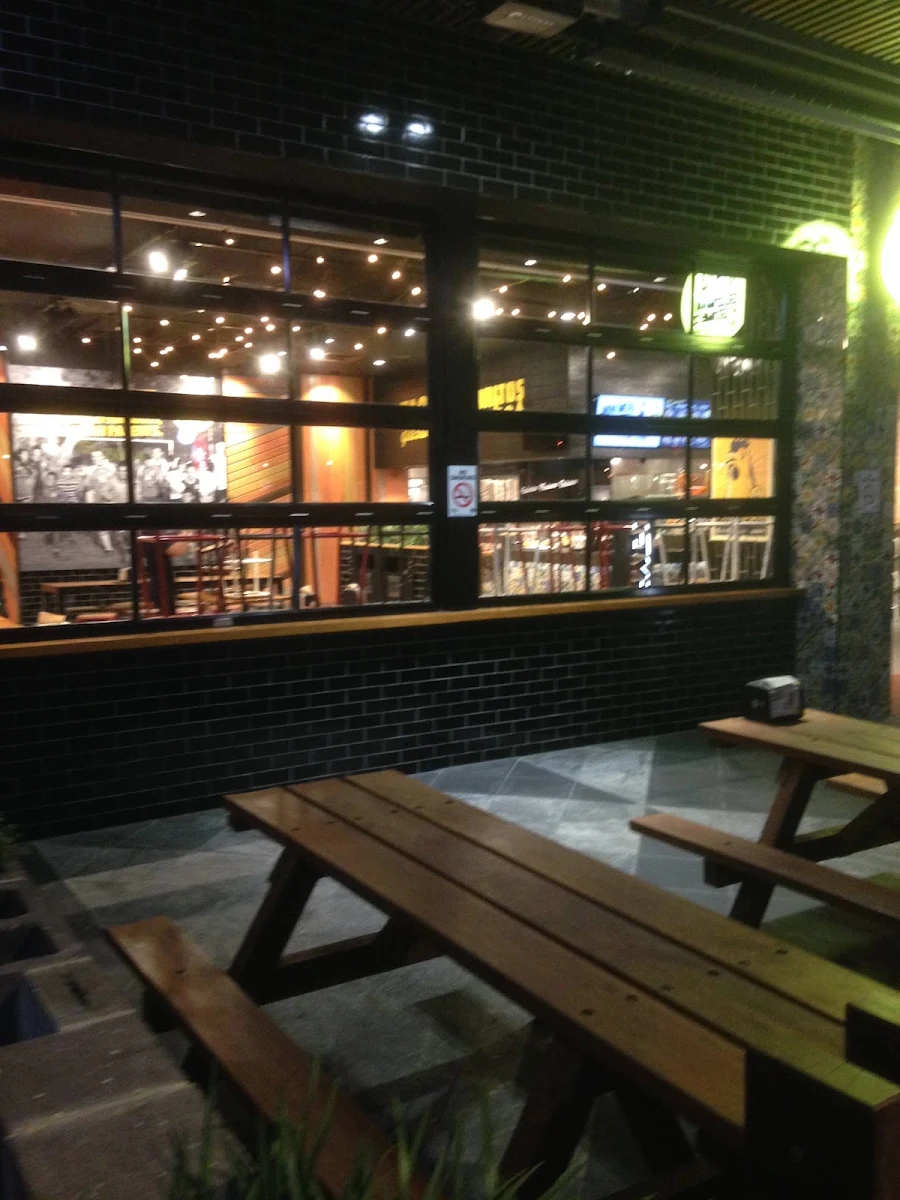 Vibe, Guzman y Gomez - Werribee