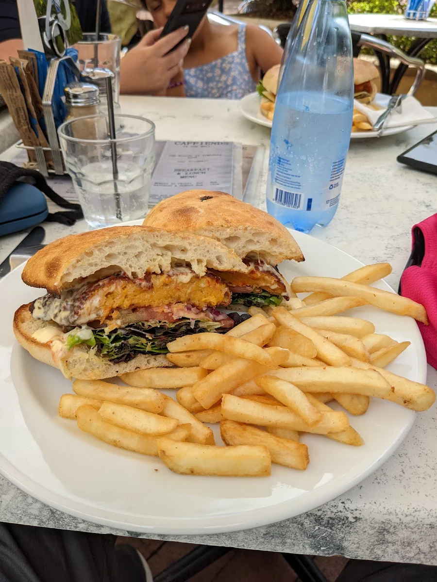 Food & drink, CAFFIENDS in the mall