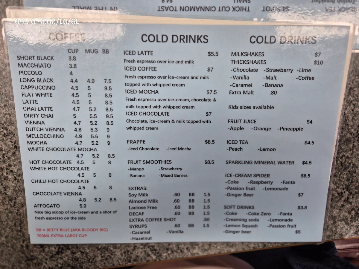 Menu, CAFFIENDS in the mall
