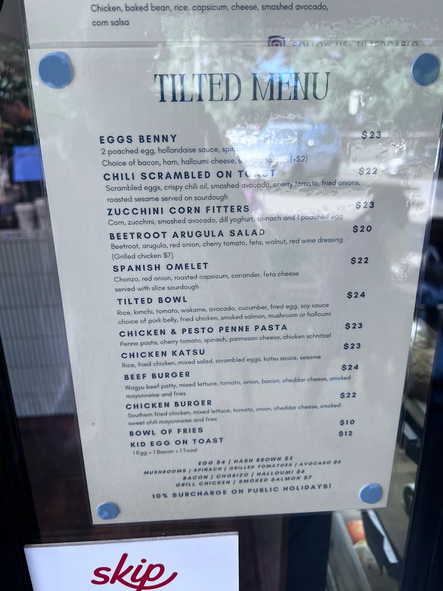 Menu, Tilted