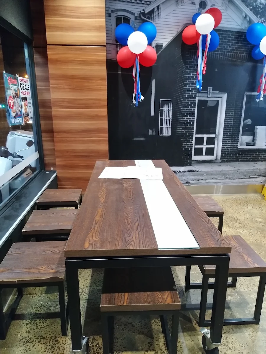 Vibe, Domino's Pizza Bundoora