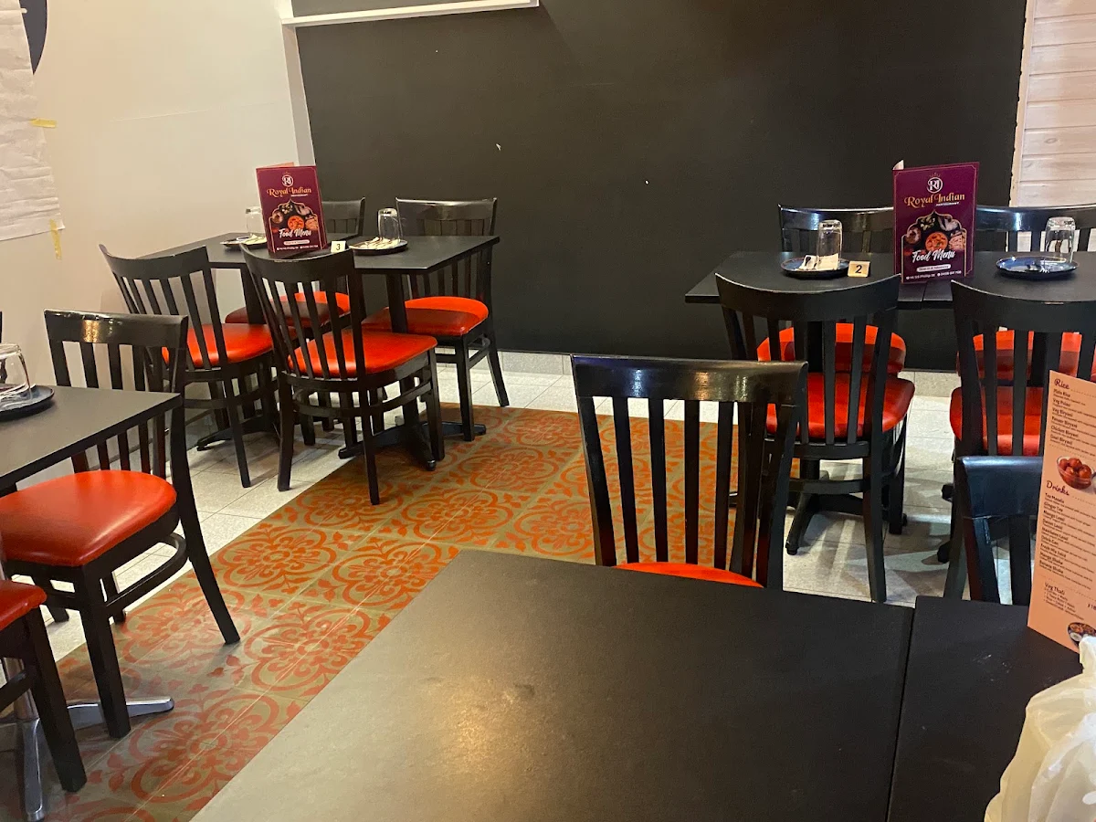 Vibe, Royal Indian Restaurant