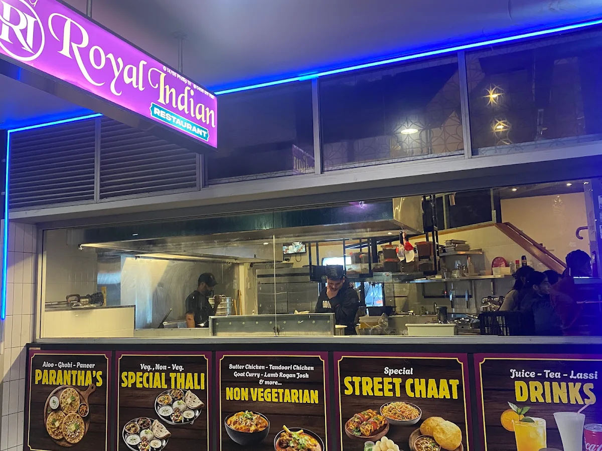 Vibe, Royal Indian Restaurant
